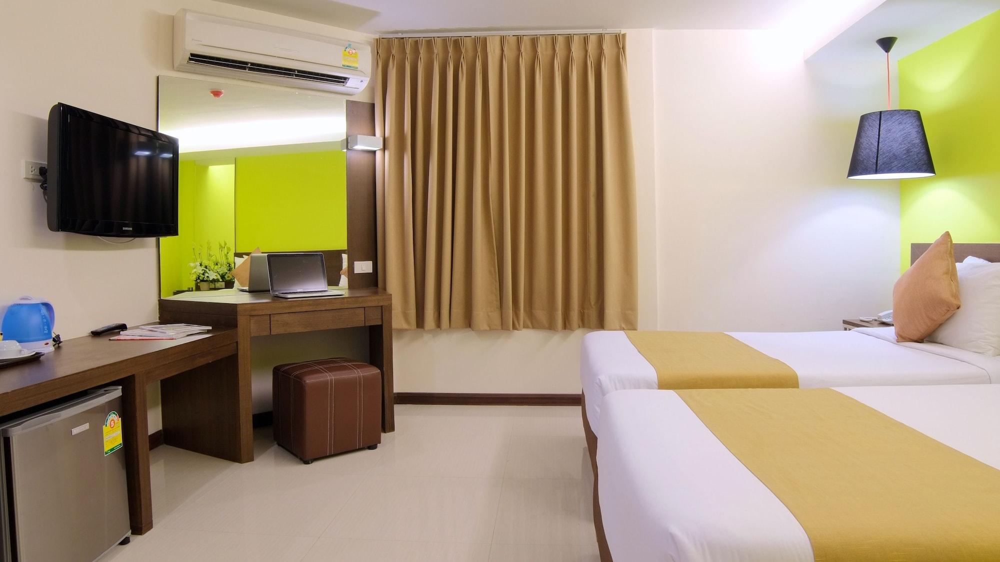 Grand Alpine Hotel Bangkok Eksteriør billede